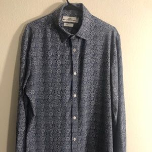 Mizzen + Main large trim leeward shirt